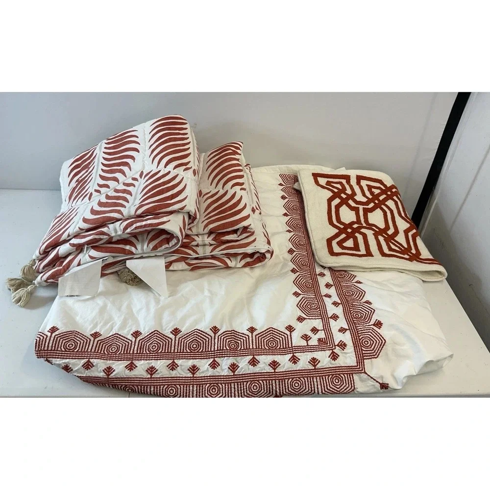 SERENA & LILY 4-PC QUEEN BEDDING BUNDLE Rust Orange Granada Euro hotel Duvet